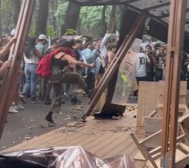 Brugada anuncia "estrategia especial" contra la violencia en marchas en CDMx, tras lo ocurrido en la Condesa