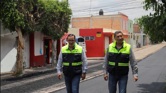 Inicia Municipio trabajo de pavimentación en la colonia España