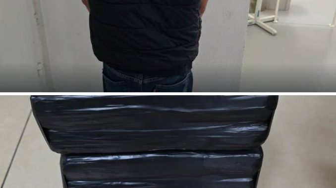Policía Municipal detiene a sujeto por delitos contra la salud