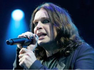 Ozzy Osbourne, legendario cantante de Black Sabbath, fallece a los 76 años