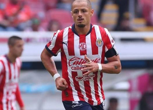 Rechazo en México a declaraciones de "Chicharito" Hernández