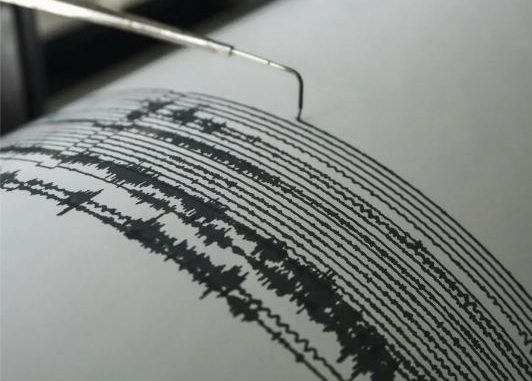 China emite alerta de tsunami tras terremoto en Rusia
