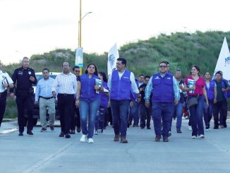 Se reúne Leo Montañez con vecinos del fraccionamiento La Florida I
