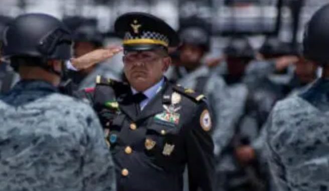 Detienen y procesan al general Víctor Chávez, exsecretario de Seguridad de Tabasco