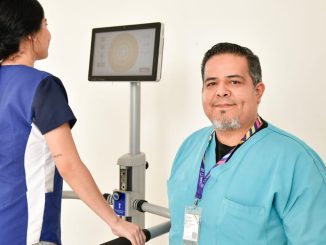 Clínica de la Columna del DIF ofrece rehabilitación especializada a bajo costo