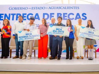 Un becado hoy, un líder mañana: SNTE