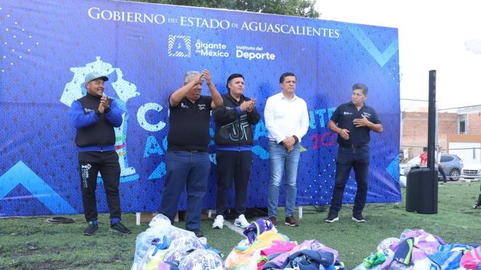 Más de 96 equipos fueron beneficiados con uniformes gratuitos en la Copa Aguascalientes. ⚽️🏆