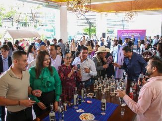 🙋🏻‍♂️🔹🥃 Se realizó con gran éxito la Cata y Encuentro Comercial del Mezcal en Calvillo