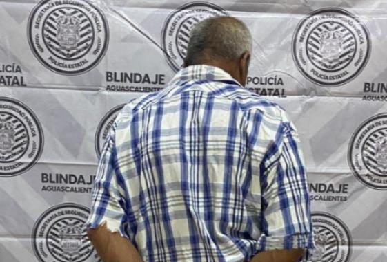 Policía Estatal y Municipal de Cosío logran detención de una persona señalada por el delito de amenazas