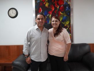 Dip. Emanuelle Sánchez Nájera y Moni Becerra trabajan Iniciativa perredista