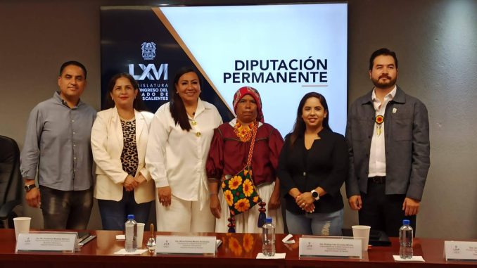 Presentan en la Diputación Permanente propuesta para fortalecer la riqueza cultural de los Pueblos Originarios