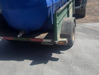 Policías Estatales aseguran remolque con alteraciones en su número de serie