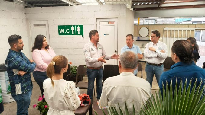 Invita Municipio a sumarse a la Campaña de Acopio de material reciclable en Centros de Verificación Vehicular