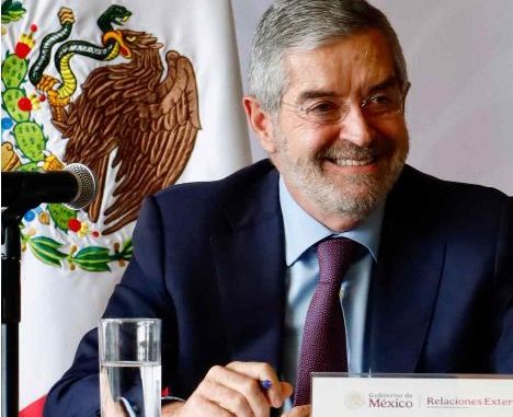 De la Fuente: la mayoría de nuevos embajadores son del Servicio Exterior