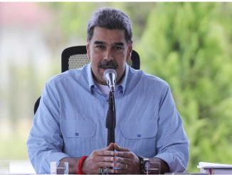 Nicolás Maduro acusa a EE.UU. de buscar "cambio de régimen" de manera "terrorista"