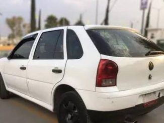 Sujeto que tripulaba vehículo con placas sobrepuestas fue detenido por Policías Estatales de Carreteras en la comunidad de Los Arellano, Aguascalientes
