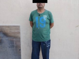 Policía Municipal detiene a sujeto luego de amenazar a su arrendador con un arma blanca