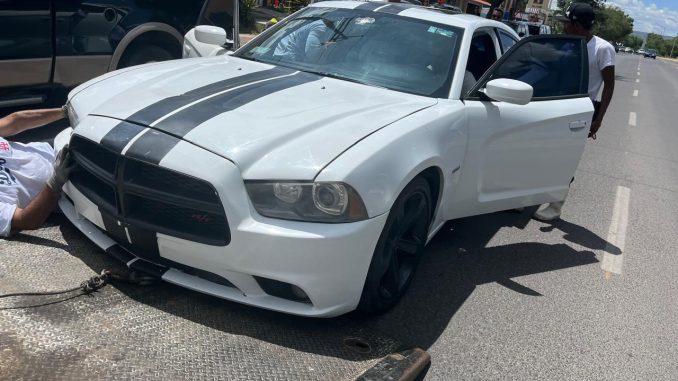 Uniformados de la Policía Estatal de Aguascalientes detienen a conductor de un vehículo que contaba con carpeta de investigación por el delito de fraude