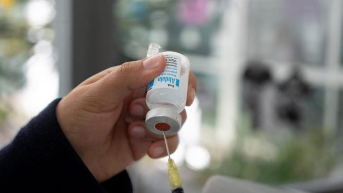 Vacunar es cuidar, llama Gobernadora Tere Jiménez a padres y madres a completar el esquema de vacunación de sus hijos