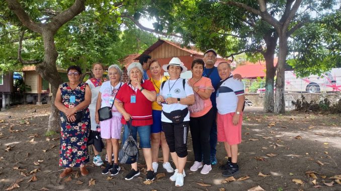 En el mes del Adulto Mayor el DIF Estatal celebra a Abuelitas y Abuelitos con actividades especiales