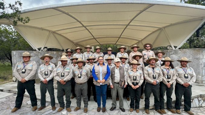 Gobierno de Aguascalientes rinde Homenaje a sus Guardabosques por 50 años de servicio