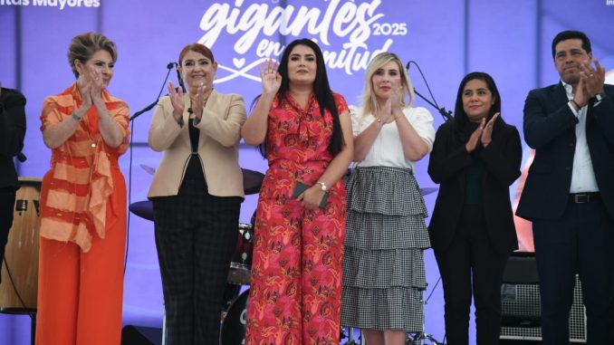 DIF Estatal de Aguascalientes celebra a más de mil 500 Abuelitas y Abuelitos en su Día