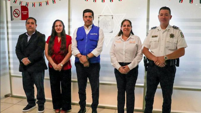 Reafirma Leo Montañez compromiso de impulsar un entorno seguro para el sector educativo