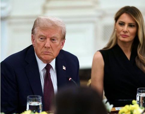 Trump advierte a Venezuela que derribará sus cazas si ponen a militares de EE.UU. en peligro