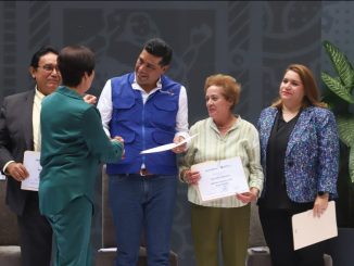 Reconoce Leo Montañez a ciudadanos que participaron en la Campaña de Donación "Un Libro por Aguascalientes"