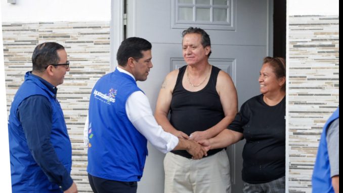 Presidente de Frente llega al barrio de San Marcos para escuchar a sus vecinos