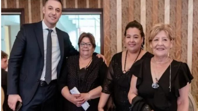 Procesan a hermanas de Maradona por administración fraudulenta