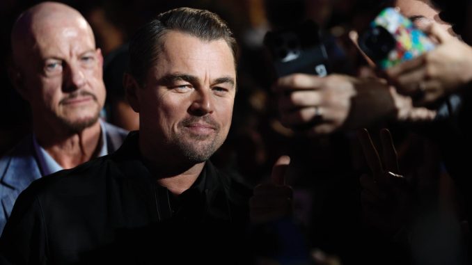 DiCaprio explora la "humanidad" en el "mundo de extremos" de "Una batalla tras otra"