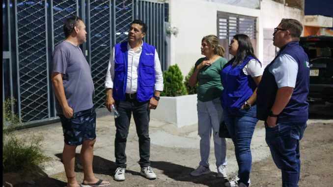 Escucha Leo Montañez peticiones de familias de Cartagena al norte de la Ciudad