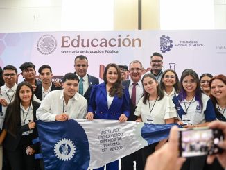 Gobernadora Tere Jiménez da la bienvenida a jóvenes de 9 Estados que participan en el Encuentro Tecnológico con más de 180 Proyectos