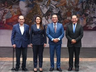 En un ejercicio inédito y como parte de su Tercer Informe, Tere Jiménez se reúne con Gobernadores que le antecedieron para compartir su visión del desarrollo de Aguascalientes