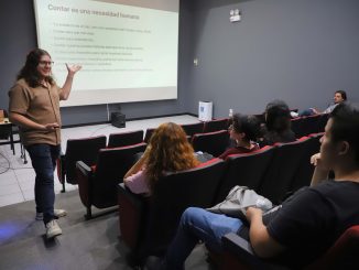 Jóvenes de la UAA exploran la industria audiovisual para su formación integral