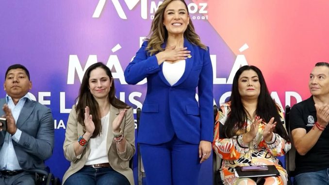 Se lleva a cabo el Foro "Más allá de la Discapacidad" organizado por Arlette Muñoz