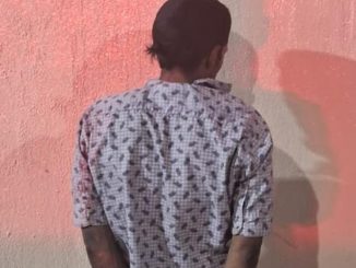 Policías Estatales detienen a sujeto en calles del fraccionamiento Las Hadas, luego de ser detectado cuando pretendía ingresar a un domicilio