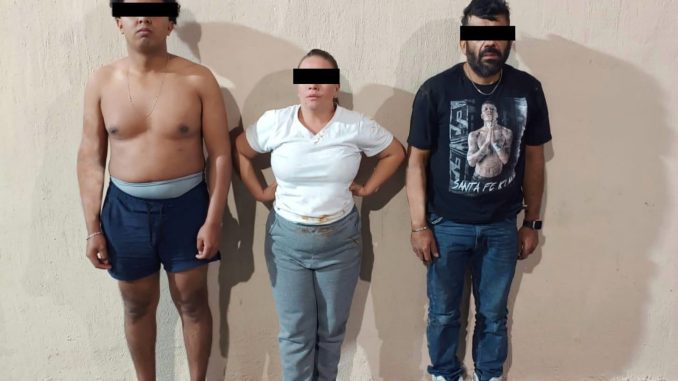Detienen a tres personas tras persecución con presuntas armas de fuego en Villa Montaña