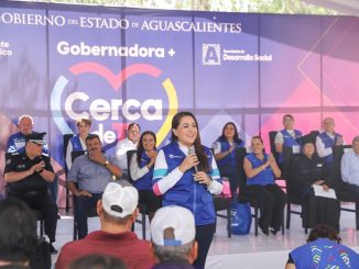 Gobernadora Tere Jiménez acerca apoyos y servicios estatales a familias de Pabellón de Arteaga