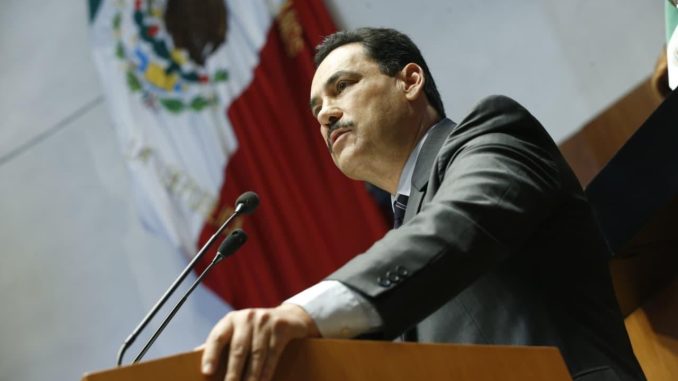 Senador Toño Martín Del Campo presenta Iniciativas para mejorar el Sistema de Salud