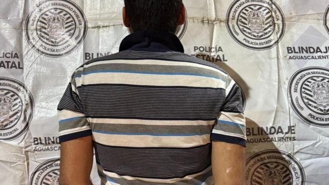 Tras persecución Policías Estatales detienen a sujeto acusado de privación ilegal de la libertad en agravio de su ex pareja y su hijo menor