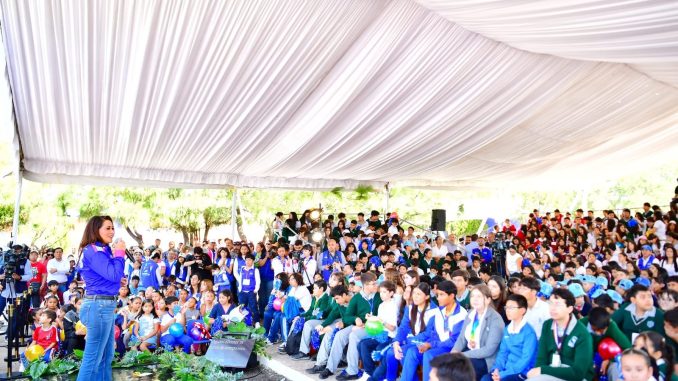 "En Aguascalientes los sueños se cumplen"; Gobernadora Tere Jiménez manda mensaje a Niñas y Niños del Estado en la gira de su tercer informe
