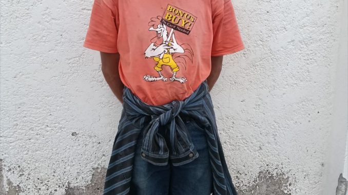 Sujeto señalado de robo calificado es detenido en la comunidad Los Coyotes por la Policía Municipal