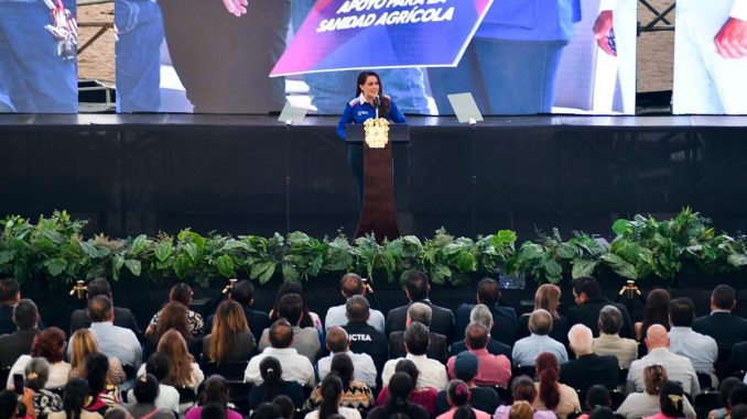 Gobernadora Tere Jiménez presenta avances y acciones en beneficio de las familias de Rincón de Romos y Cosío, como parte de su Tercer Informe de Gobierno