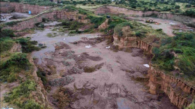 Habilita Municipio nuevo tiradero de escombro "Santa Rosa"