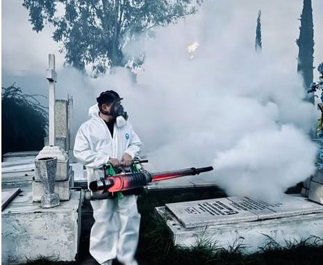 Gobierno del Estado implementa operativo especial en panteones por Día de Muertos para prevenir el Dengue