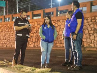 Encabeza Leo Montañez operativo nocturno de limpieza en puente vehicular de primer anillo en las Viñas