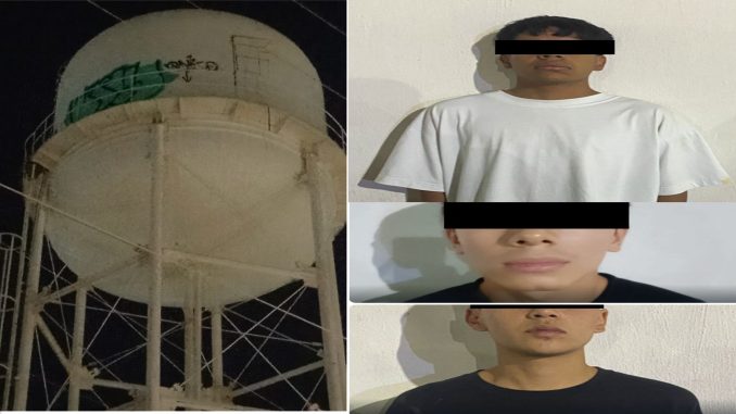 Policía Municipal detiene a tres jóvenes por atentados a la estética urbana en Lomas del Chapulín