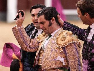 Morante de la Puebla se corta la coleta en Madrid